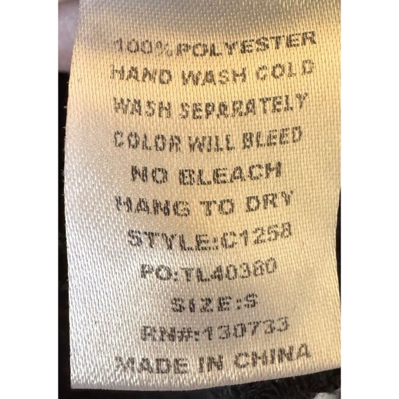 Umgee Sweater Top Small Off Shoulder Black Embroidered Floral Dolman Waffle Knit - Picture 9 of 13